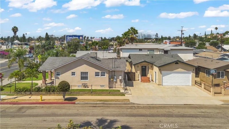 3455 E Cesar E Chavez