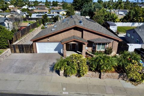 Photo of 8364 Lake Ashwood Ave, San Diego, CA 92119 (MLS # 260002695)