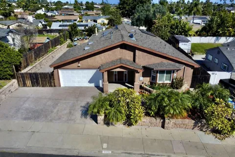 8364 Lake Ashwood Ave, San Diego, CA 92119 - #: 260002695