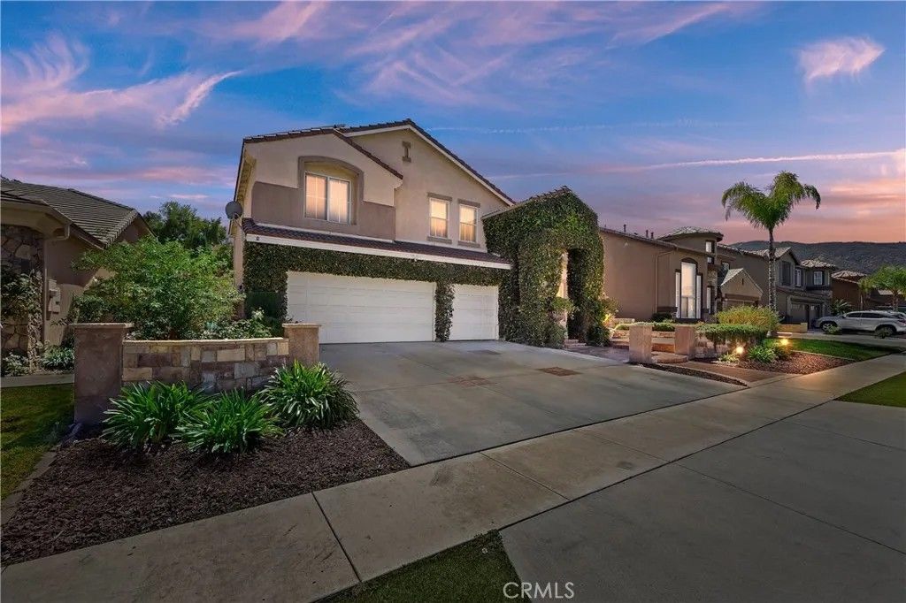 Photo of 4250 Havenridge Dr, Corona, CA 92883 (MLS # IG25246508)