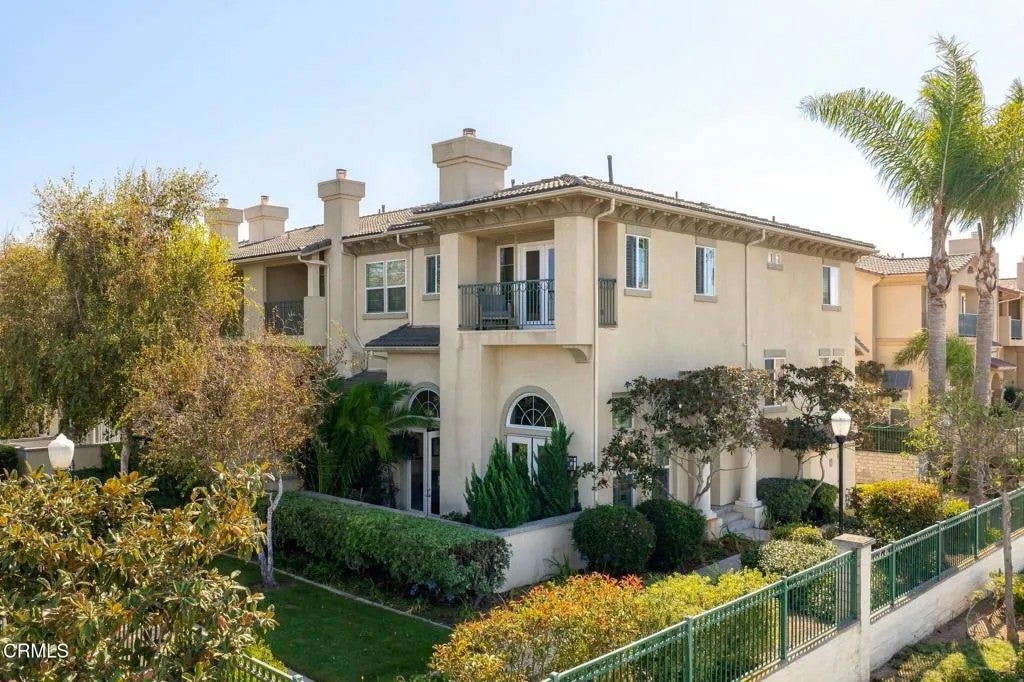 1247 Bayside Circle