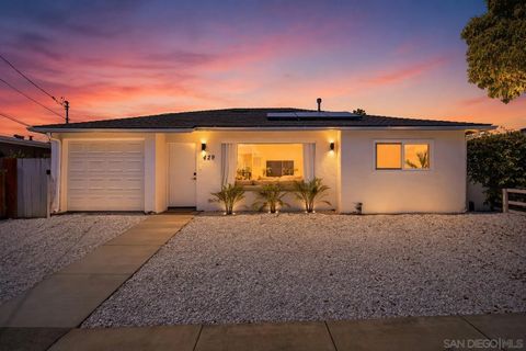 Photo of 429 Garfield St, Oceanside, CA 92054 (MLS # 260008937)