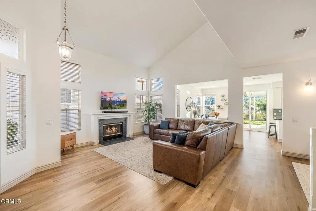 Photo of 3118 Foxtail Court, Thousand Oaks, CA 91362 (MLS # V1-34884)