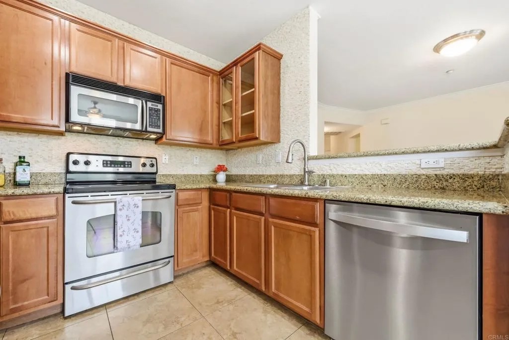 3855 Elijah Ct 721