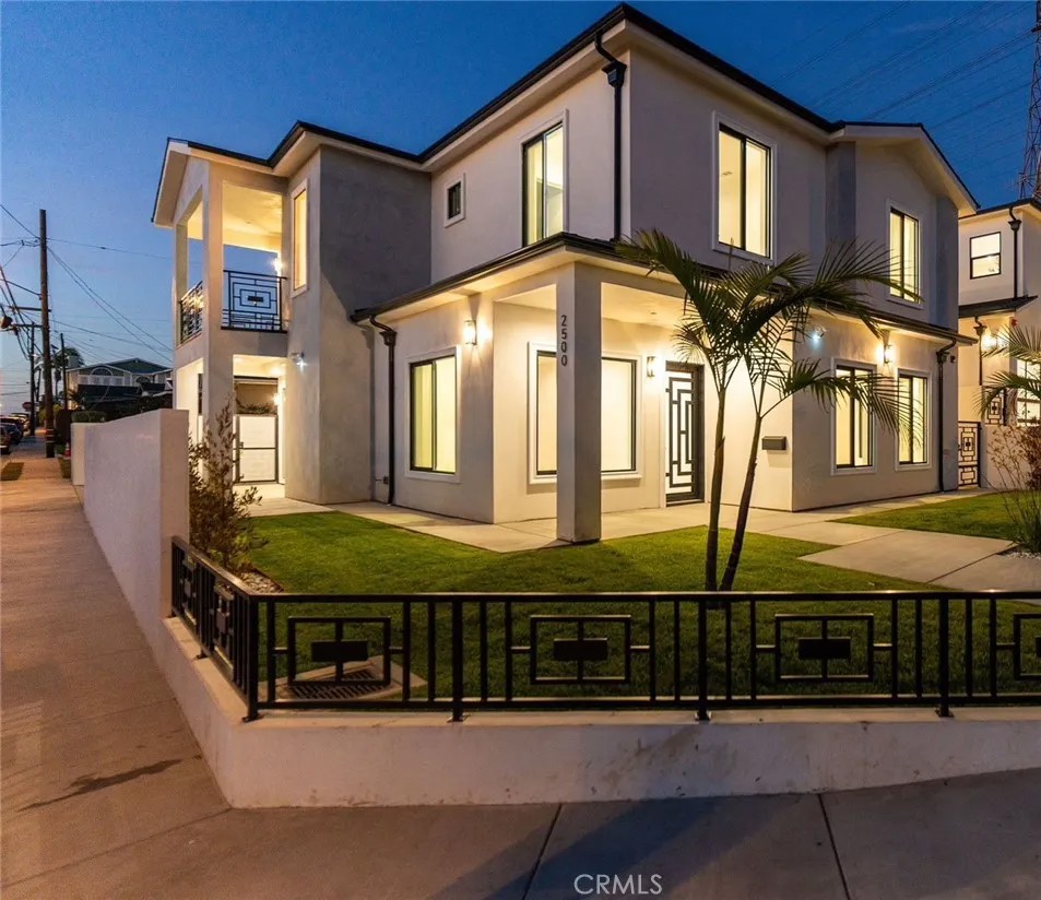 2500 Phelan Lane