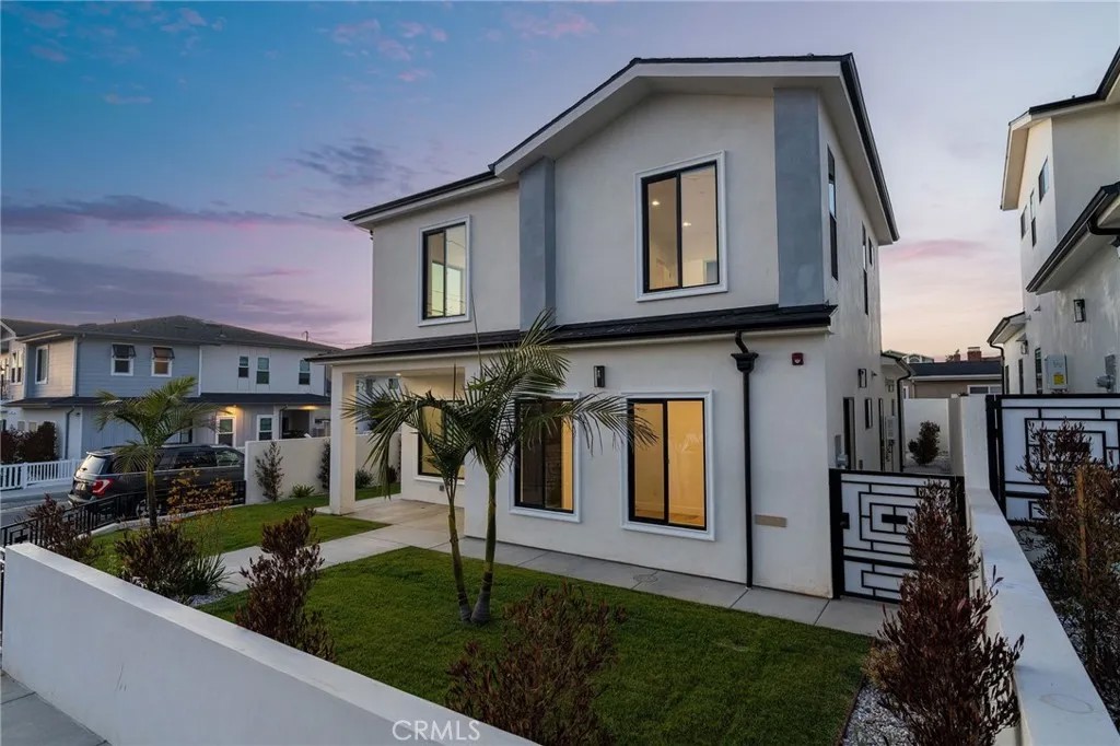 2500 Phelan Lane