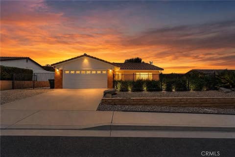 Photo of 726 Honeydew LN, Vista, CA 92084 (MLS # SW26168696)