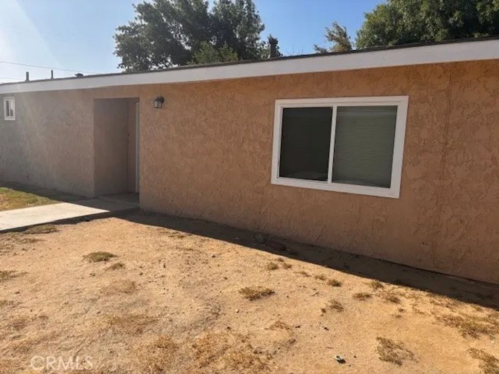 Photo of 2524 Diamond St #A, Rosamond, CA 93560 (MLS # SR26093504)