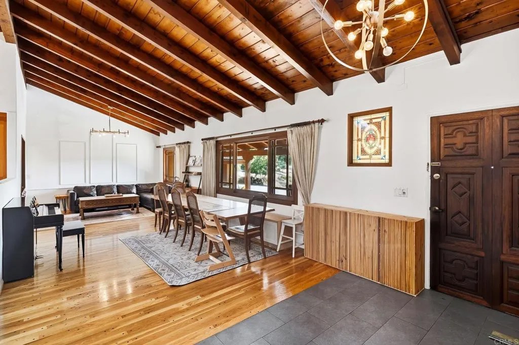 11724 Shadow Valley Road