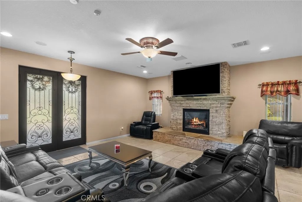 40139 15 Street West