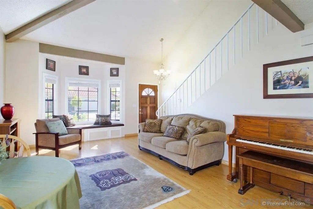 Photo of 1305 Kiso Glen, Escondido, CA 92025 (MLS # 260002368)