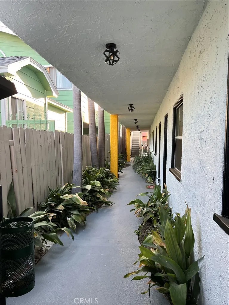 1101 Cherry Avenue