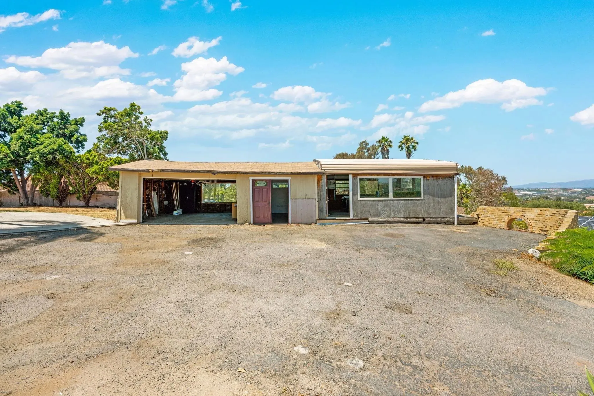 Vista, California 92084, United States, 3 Bedrooms Bedrooms, ,2 BathroomsBathrooms,Residential,Active,179656