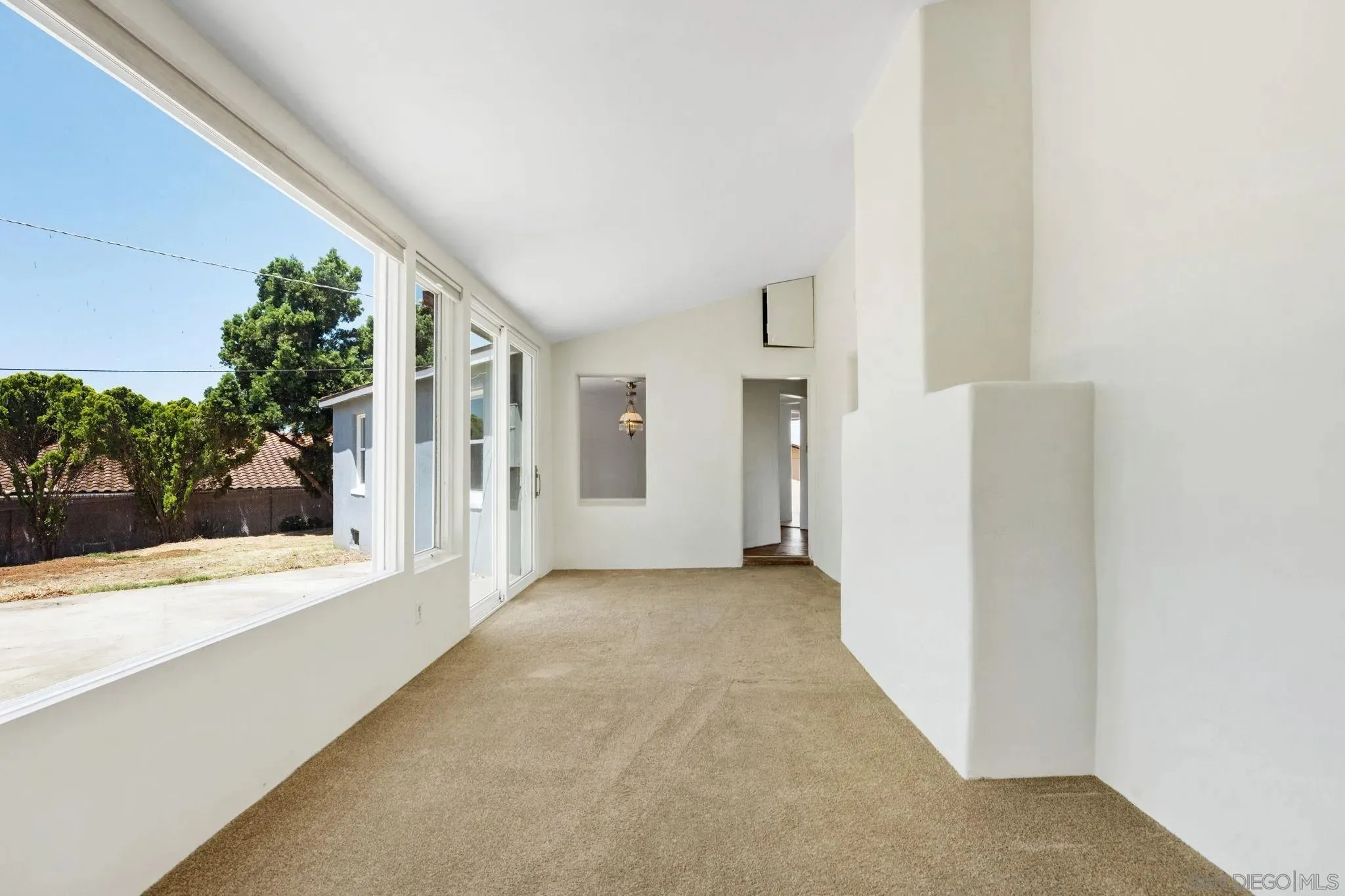 Vista, California 92084, United States, 3 Bedrooms Bedrooms, ,2 BathroomsBathrooms,Residential,Active,179656