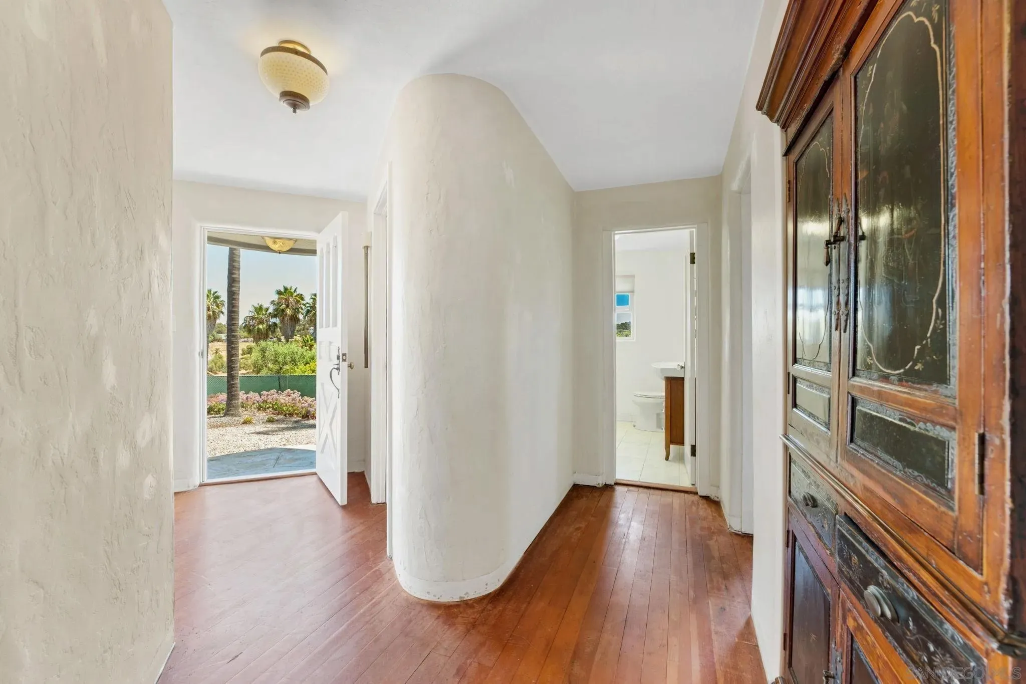 Vista, California 92084, United States, 3 Bedrooms Bedrooms, ,2 BathroomsBathrooms,Residential,Active,179656