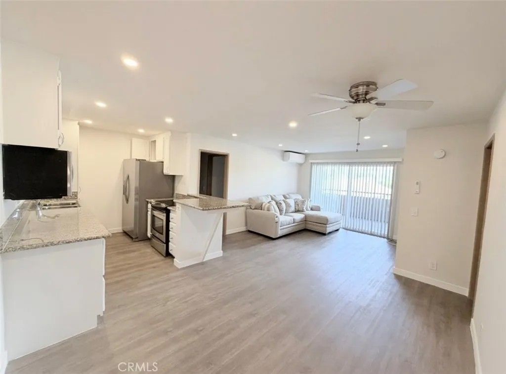 Photo of 2507 E 15th St #213, Long Beach, CA 90804 (MLS # SB26074812)