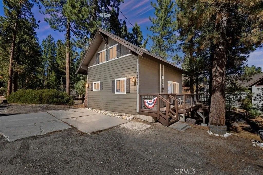 Photo for 38756 Big Bear Blvd, Big Bear Lake, CA 92315 (MLS # HD25246118)