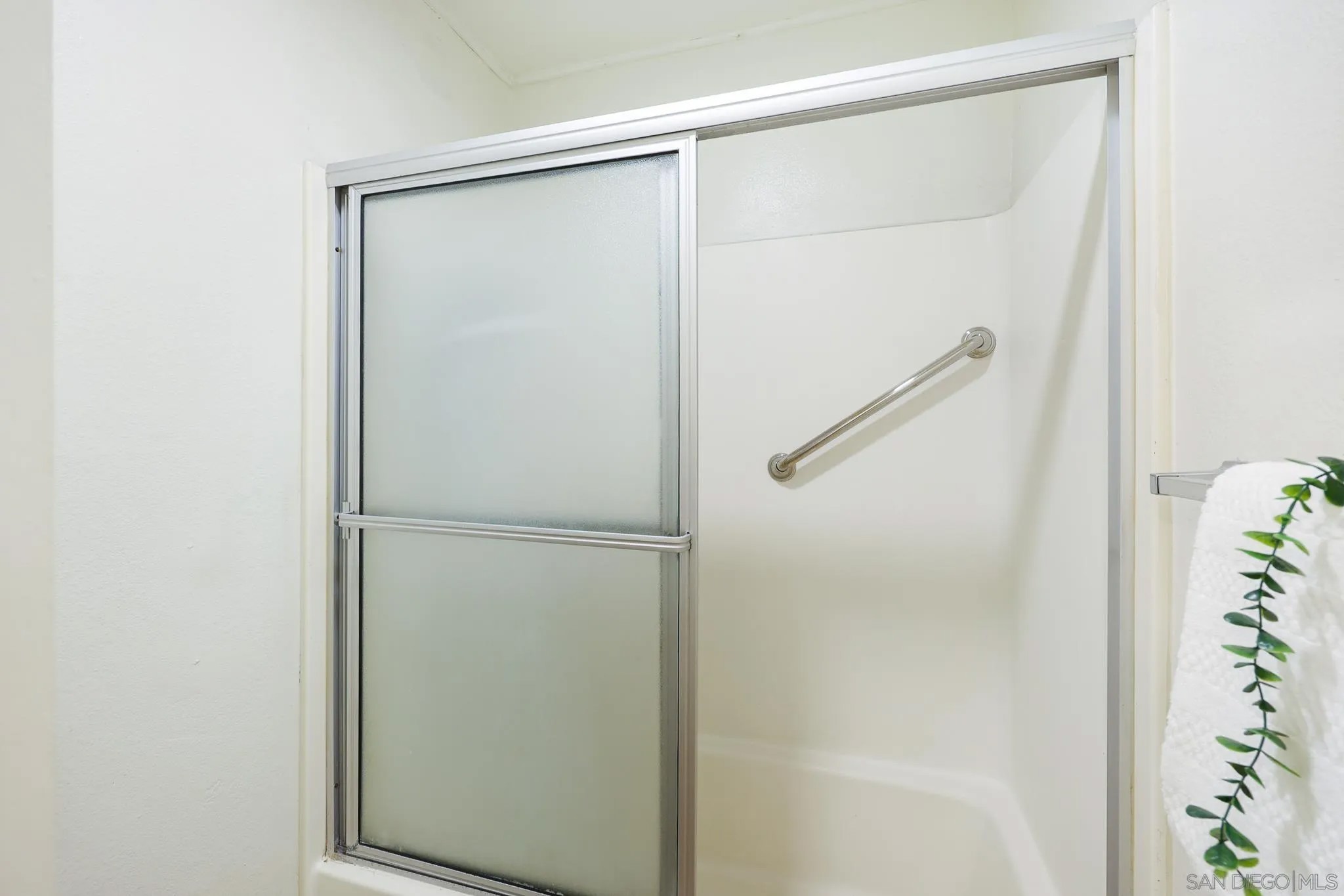 7700 Parkway Dr Unit 2