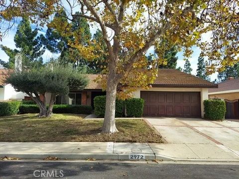 Photo of 2972 Morningside Dr, Thousand Oaks, CA 91362 (MLS # SR25276870)