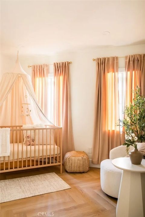 Tiny photo for 2273 W 29th Street, Los Angeles, CA 90018 (MLS # AR25245793)