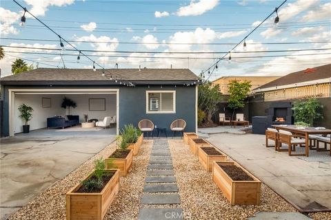 Tiny photo for 2273 W 29th Street, Los Angeles, CA 90018 (MLS # AR25245793)