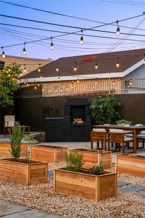 Tiny photo for 2273 W 29th Street, Los Angeles, CA 90018 (MLS # AR25245793)