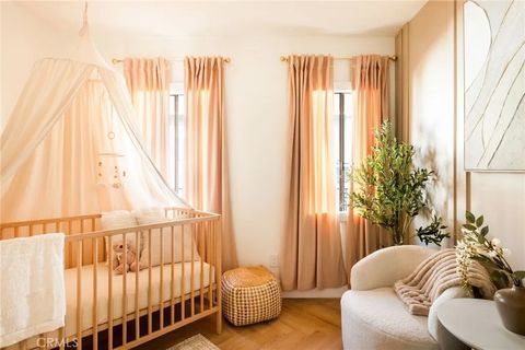 Tiny photo for 2273 W 29th Street, Los Angeles, CA 90018 (MLS # AR25245793)