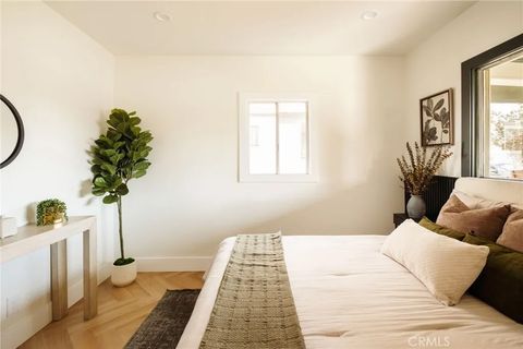 Tiny photo for 2273 W 29th Street, Los Angeles, CA 90018 (MLS # AR25245793)
