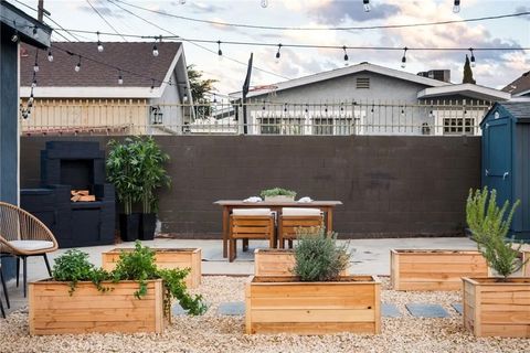 Tiny photo for 2273 W 29th Street, Los Angeles, CA 90018 (MLS # AR25245793)