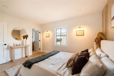 Tiny photo for 2273 W 29th Street, Los Angeles, CA 90018 (MLS # AR25245793)