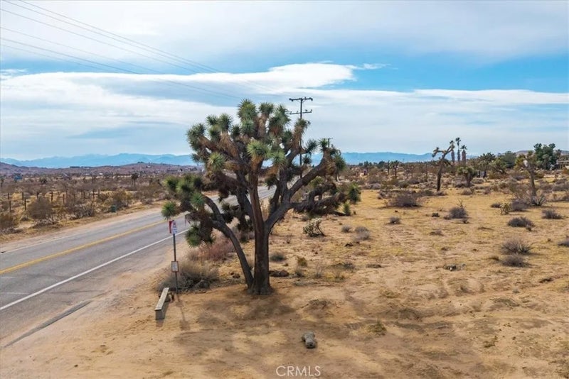 3342 Yucca Mesa