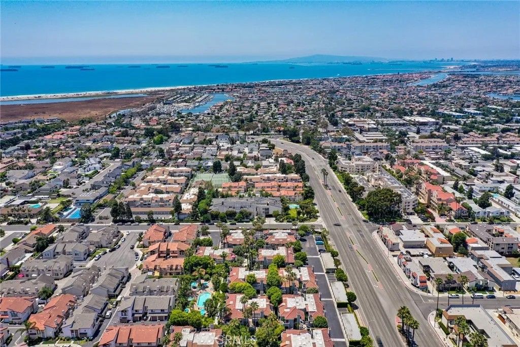 Photo of 4862 Tiara Dr #204, Huntington Beach, CA 92649 (MLS # OC26064110)