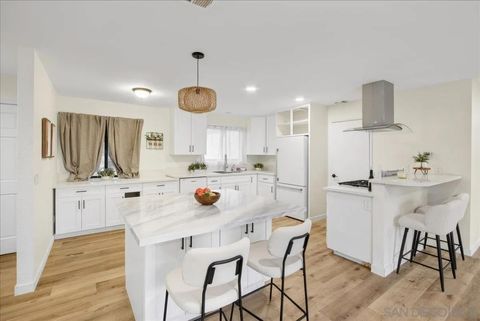 Photo of 715 Hunter St, Ramona, CA 92065 (MLS # 260008150)