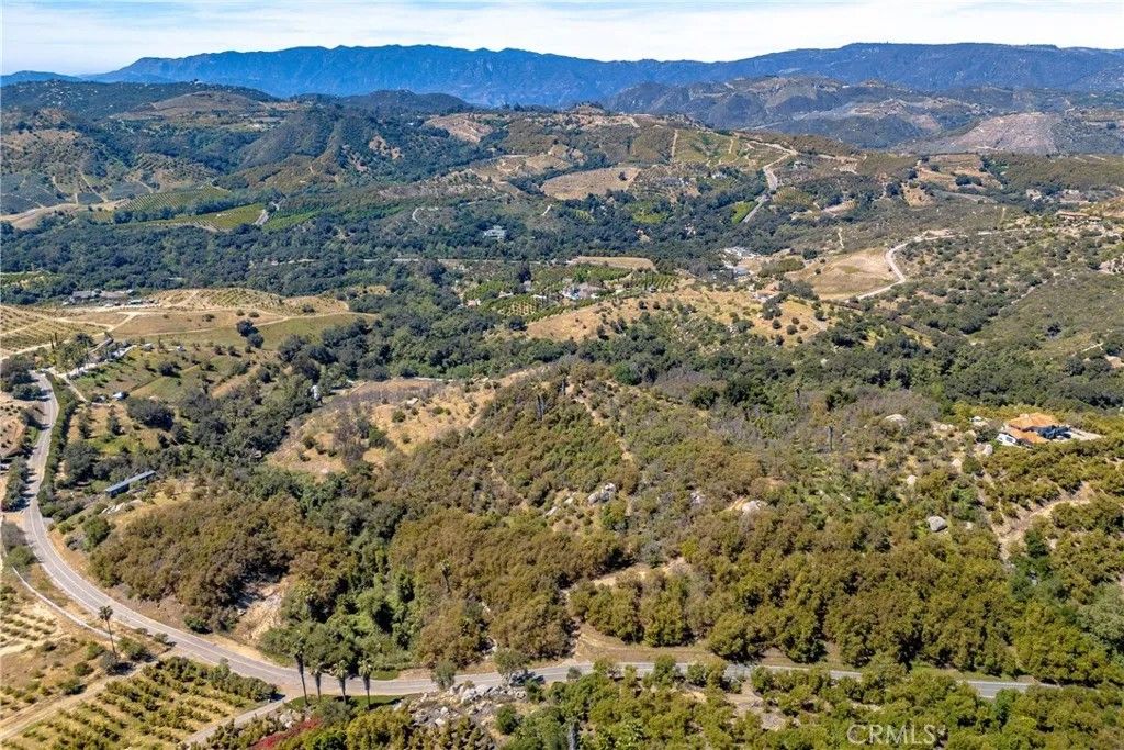 Photo of 6 El Prado Road, Temecula, CA 92590 (MLS # SW26065523)