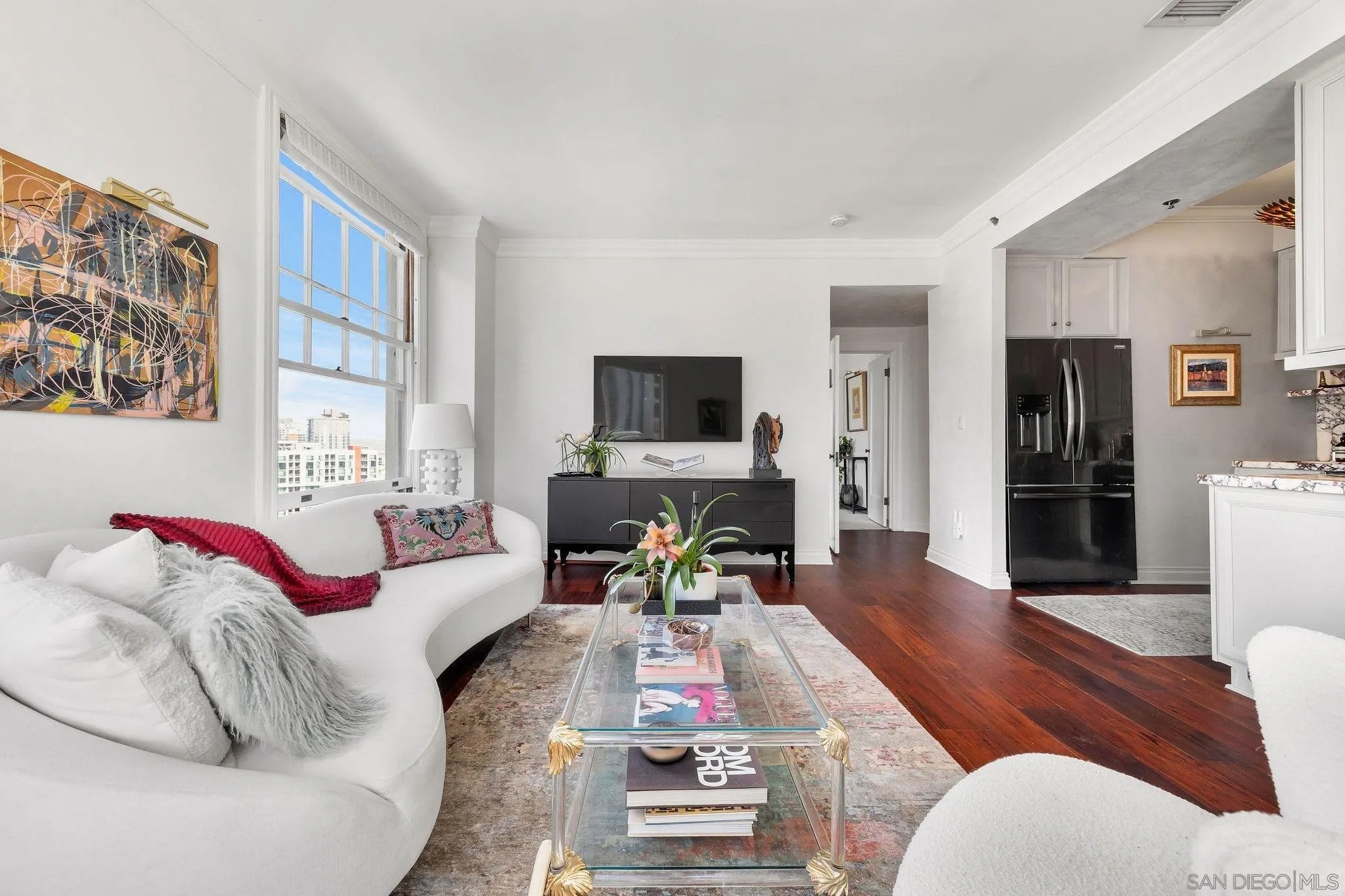 702 Ash St 704