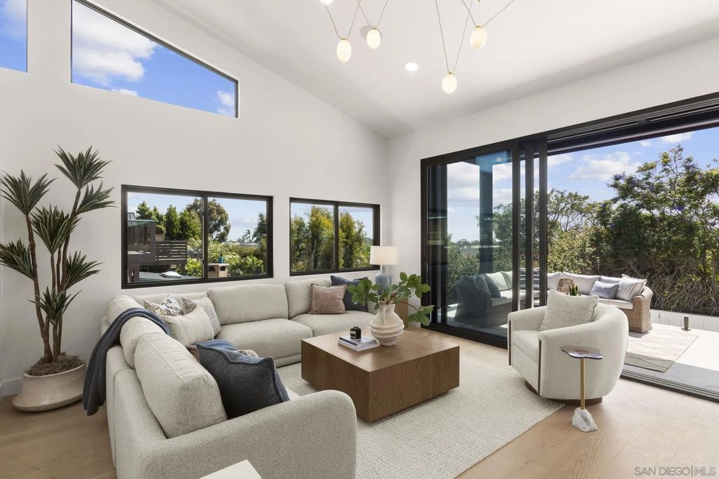 Photo of 13974 Boquita, Del Mar, CA 92014 (MLS # 260014005)