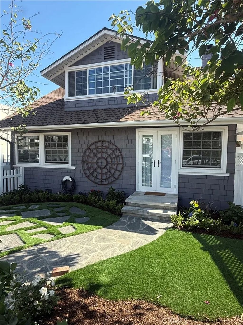 Photo of 437 Cypress, Laguna Beach, CA 92651 (MLS # LG26015787)