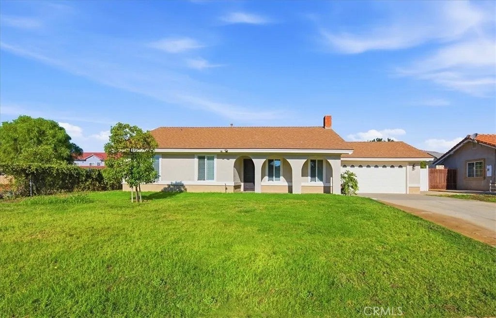 Photo of 12129 Webb Street, Moreno Valley, CA 92557 (MLS # IG26161782)