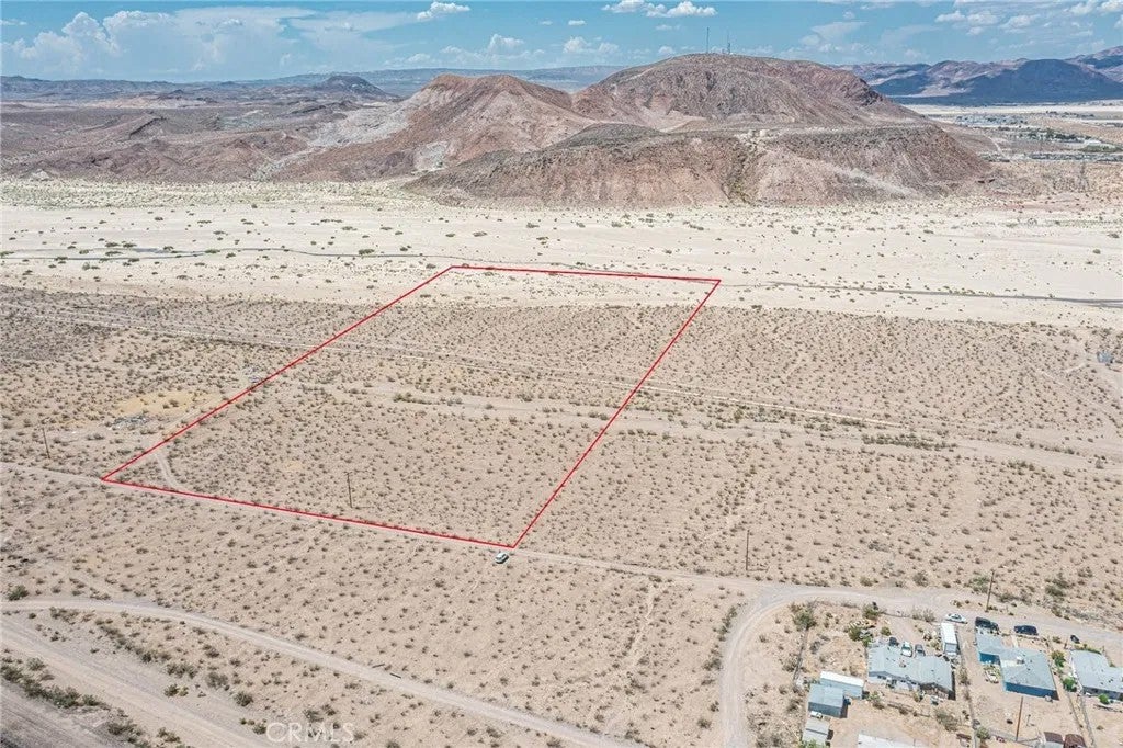 Photo of 0 Mojave, Daggett, CA 92327 (MLS # HD26215705)