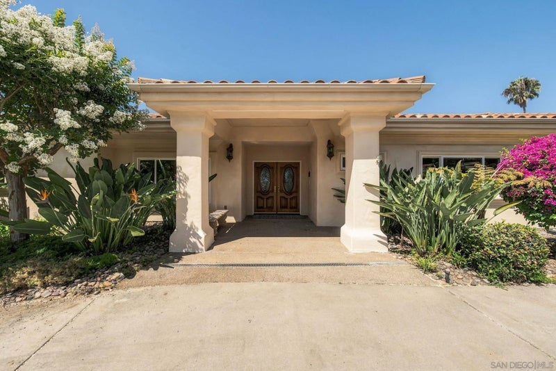 1990 Quail View Dr
