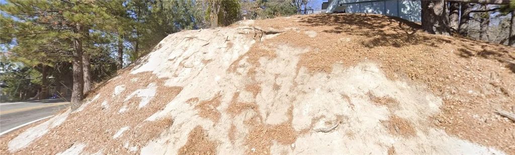 Photo of 30460 Live Oak, Running Springs, CA 92382 (MLS # SR25247108)