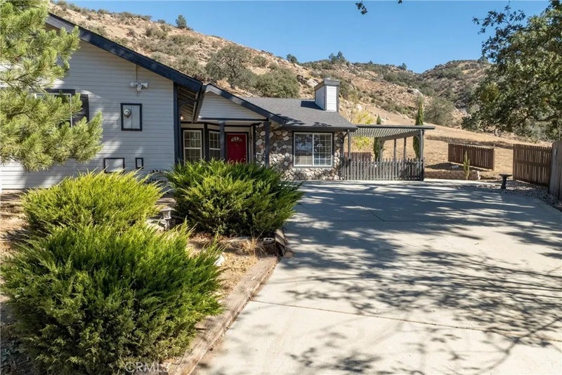 26631 Bear Valley