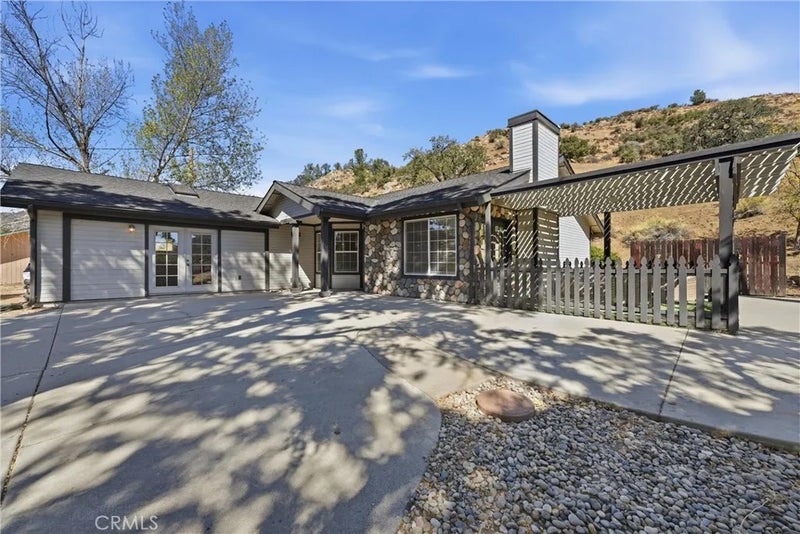 26631 Bear Valley