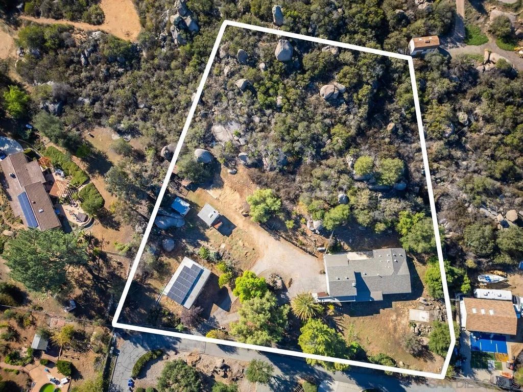 Photo of 18435 Chablis Rd, Ramona, CA 92065 (MLS # 250044816)