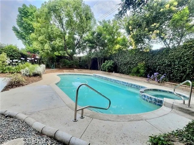 24791 Lobo Drive