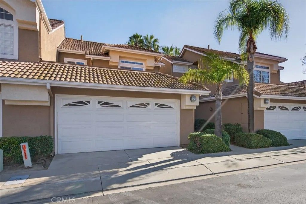 Photo of 1529 Elegante Court, Corona, CA 92882 (MLS # IV25277361)