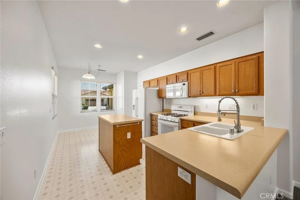 Photo of 24649 Hatton Ln, Corona, CA 92883 (MLS # PW26008089)