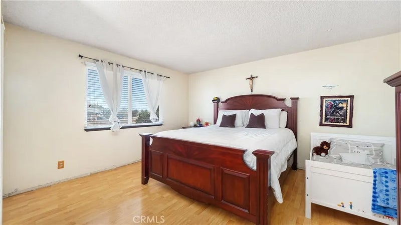 15939 Mojave