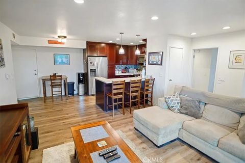 24439 Leonard Tree 102 Newhall CA 91321