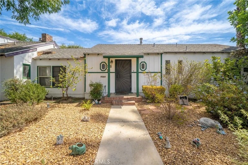 6710 Calhoun